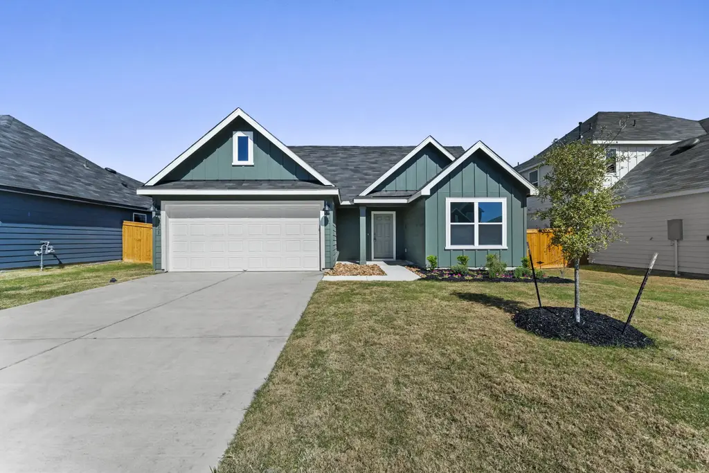 211 Las Lomas Drive, San Marcos