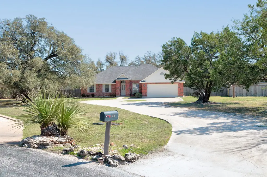 141 Comanche Trail, Georgetown