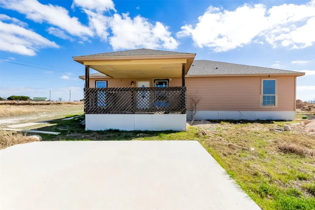 1029 County Road 274 Drive, Bertram