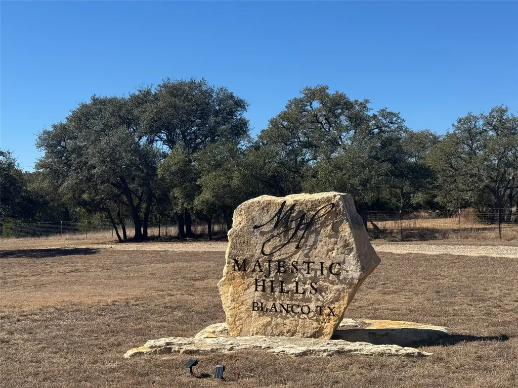 E Majestic Creek Drive Lot 10, Blanco