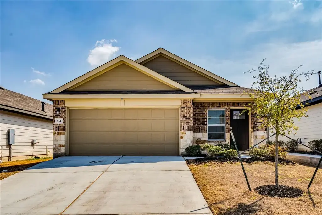 314 Lake Sweetwater Lane, Buda