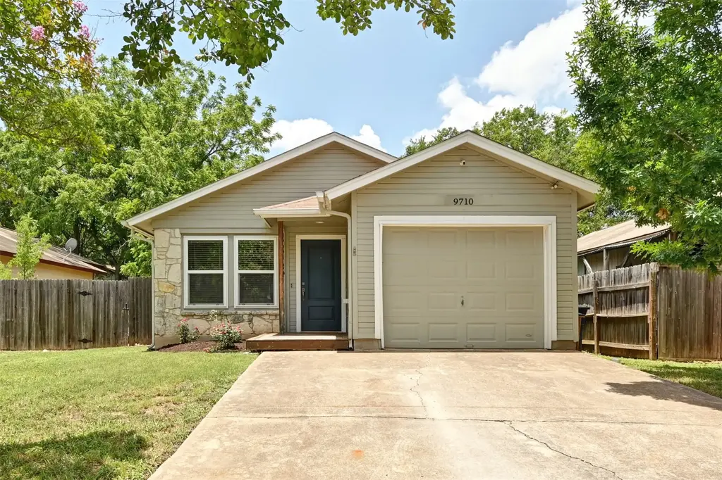 9710 Curlew Drive, Austin