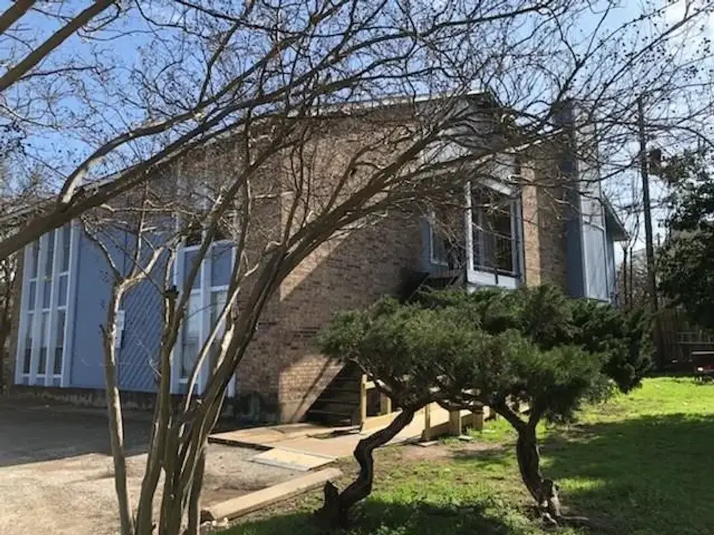 4305 Acropolis Court B, Austin