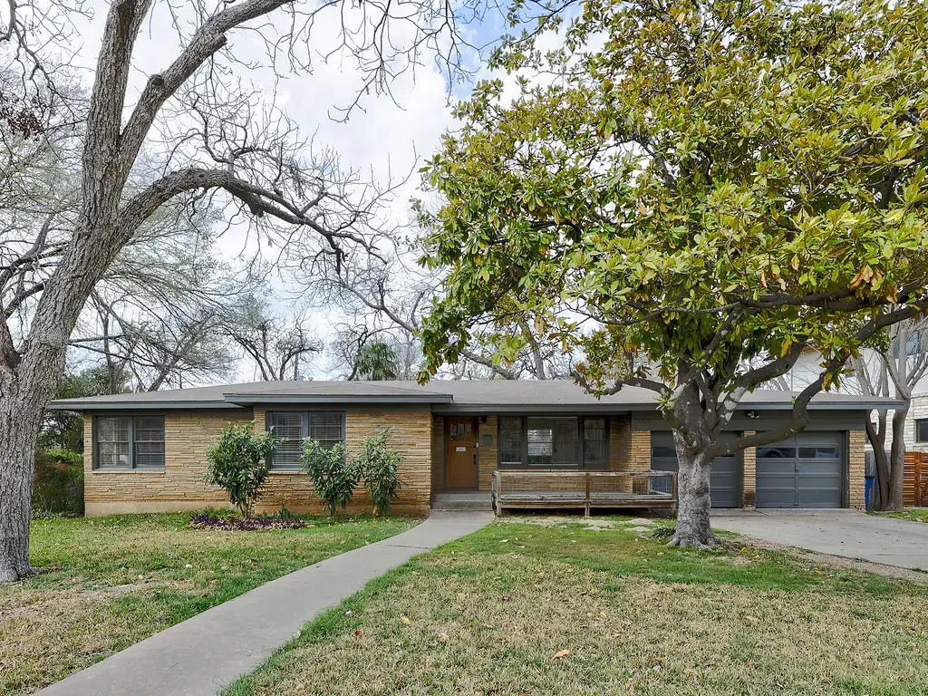 5902 Shoalwood Avenue, Austin