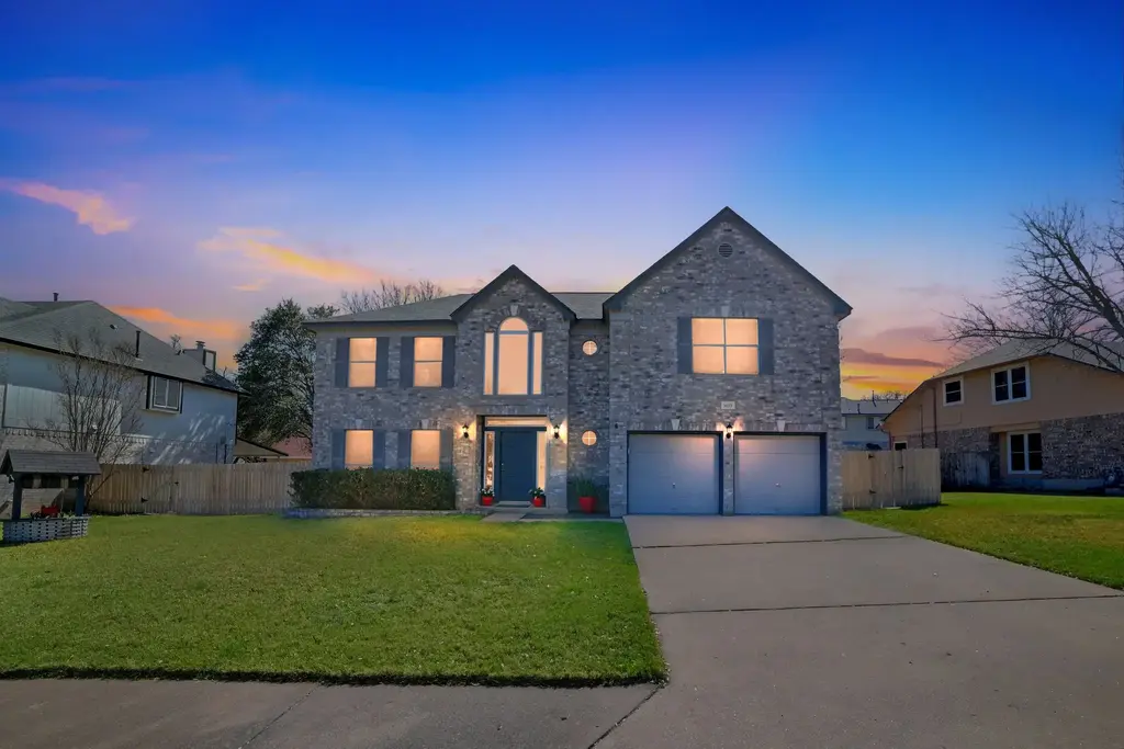 1603 Woods Boulevard, Round Rock