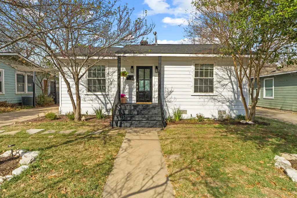 1208 Piedmont Avenue, Austin