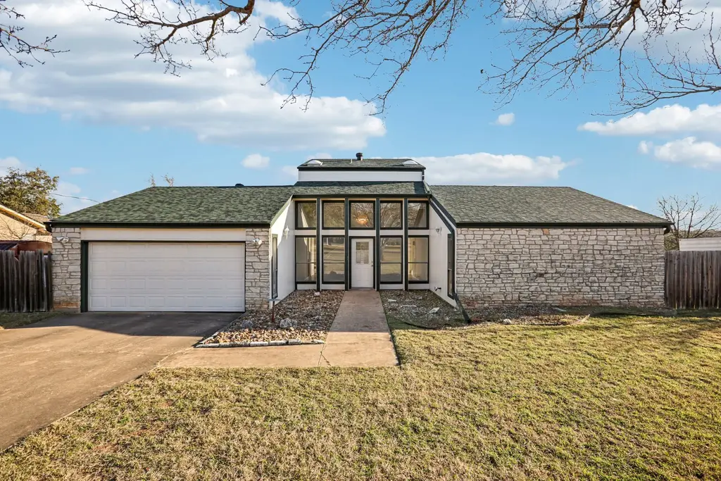 141 Ridgecrest Road, Georgetown