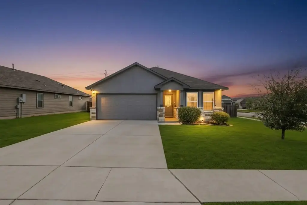 104 Finn Trail, San Marcos