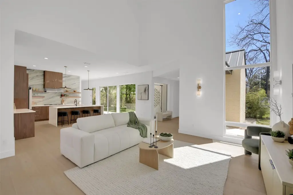 1310 Cullen Avenue, Austin