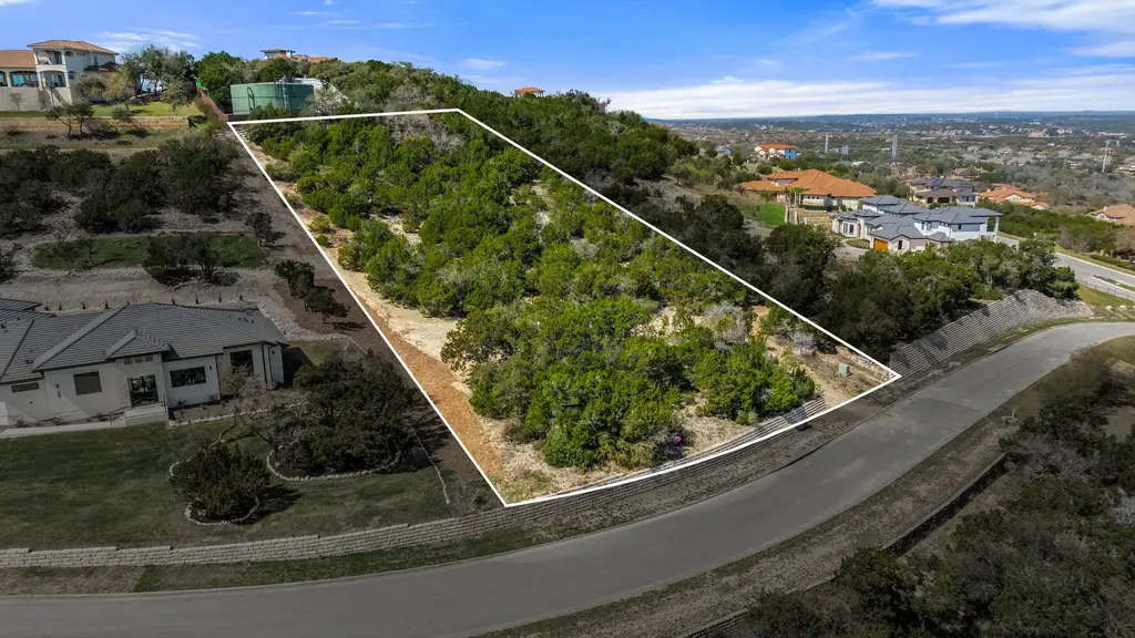 506 Bella Montagna Circle, Austin