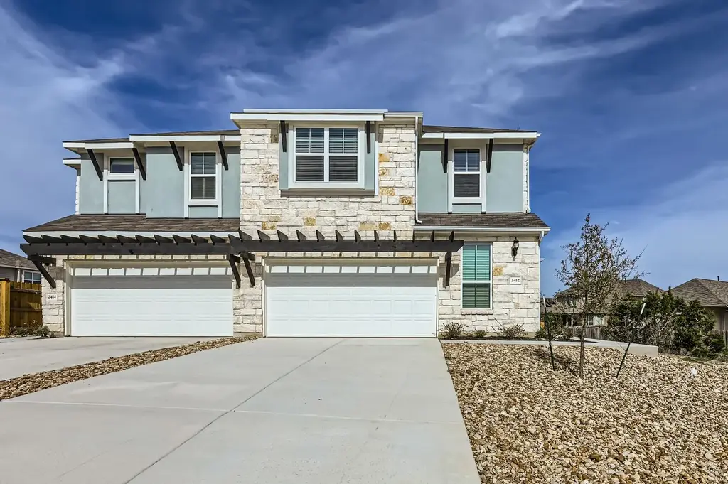 2412 Lakey Cove, Leander