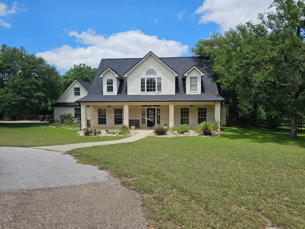 1060 Great Oaks Drive, Salado