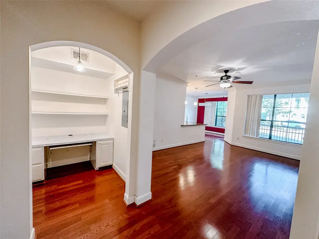 7701 Rialto Boulevard 1122, Austin