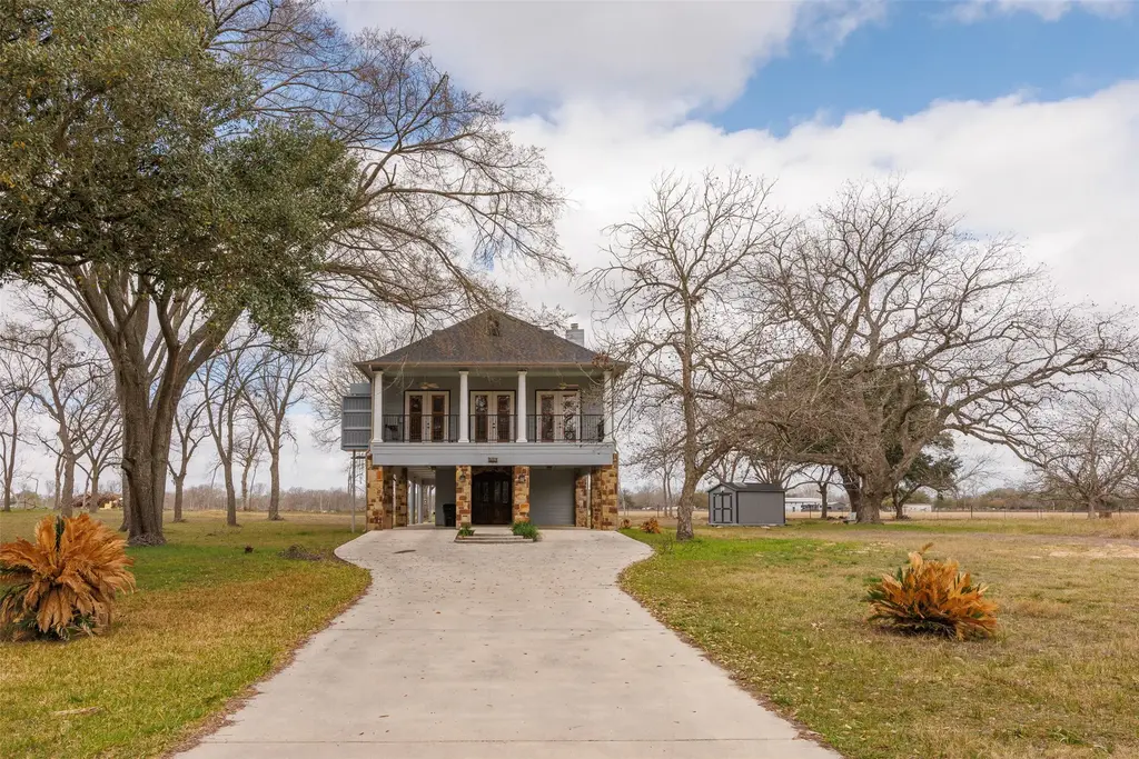 322 Lake Placid Drive, Seguin