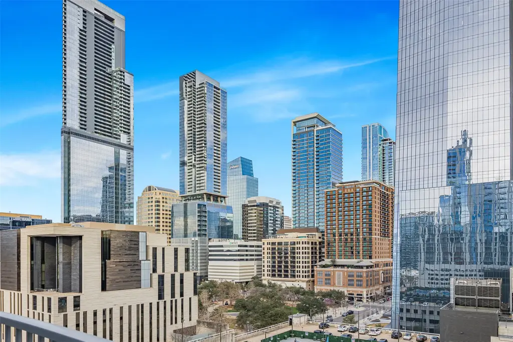 360 Nueces Street 1105, Austin