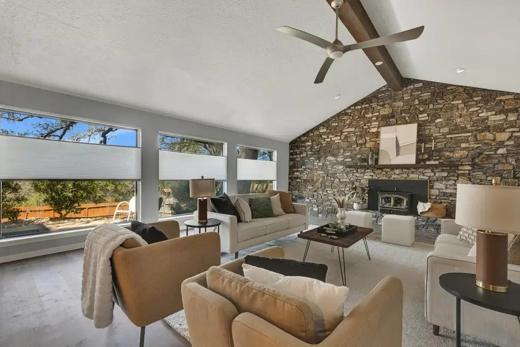 115 Oak Ridge Drive, San Marcos