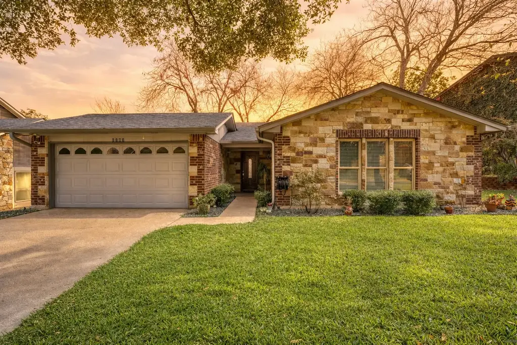 8303 Loralinda Drive, Austin