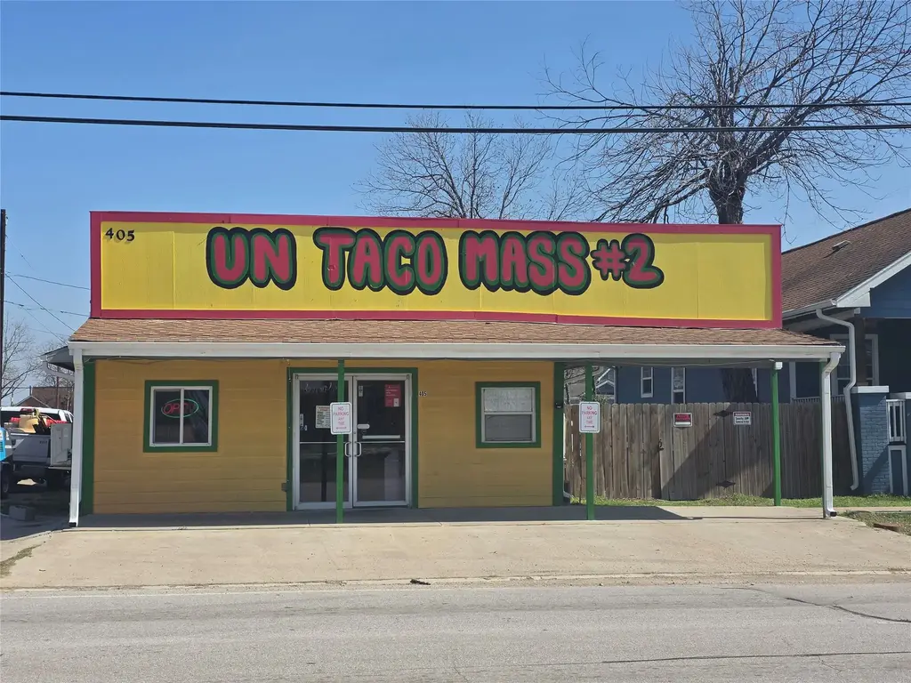 405 S Main Street S, Taylor