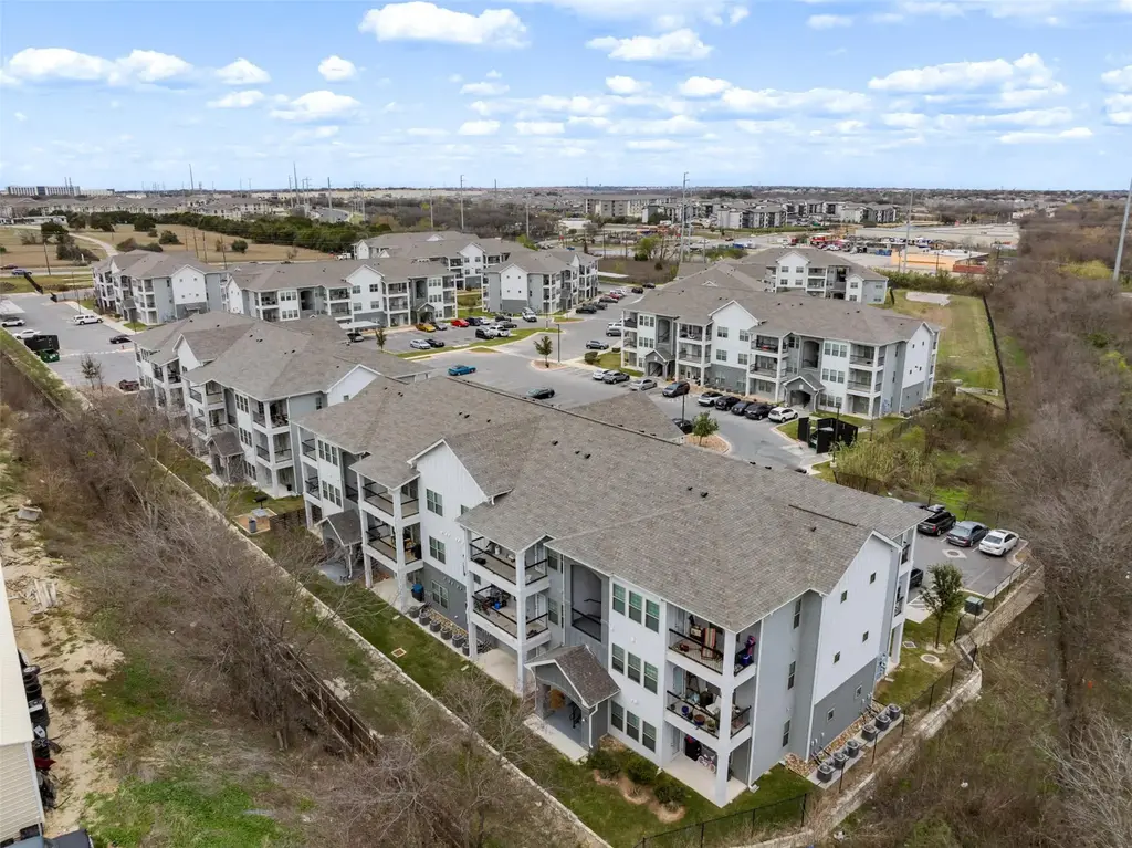 13301 Dessau Road 03301, Austin