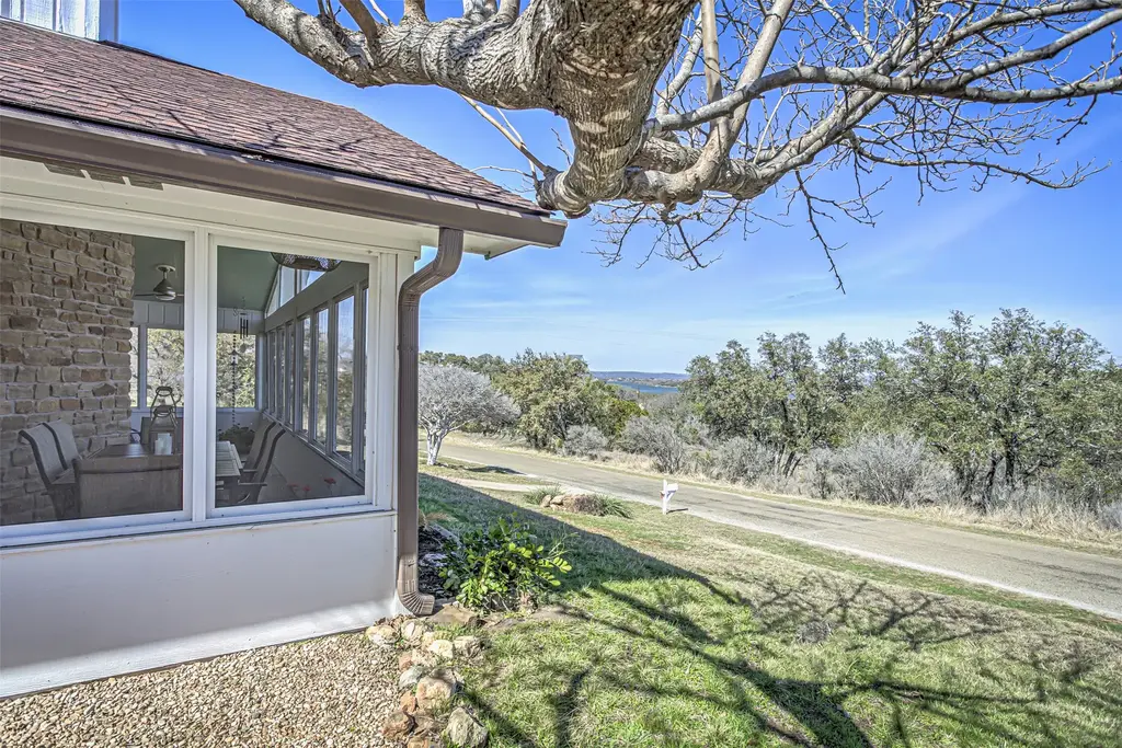 507 Mountain Drive, Horseshoe Bay