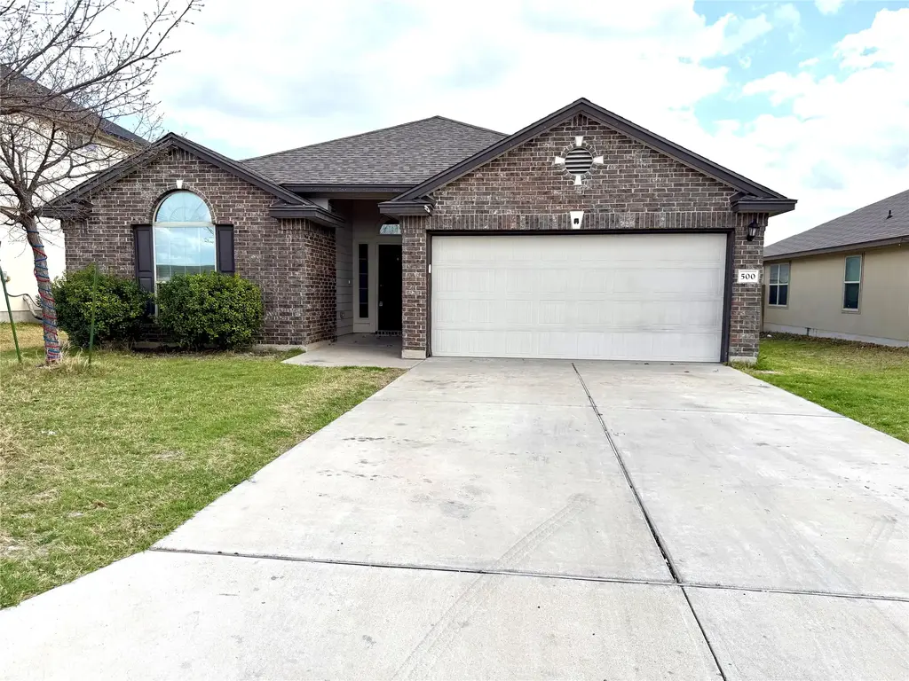 500 Obsidian Lane, Jarrell