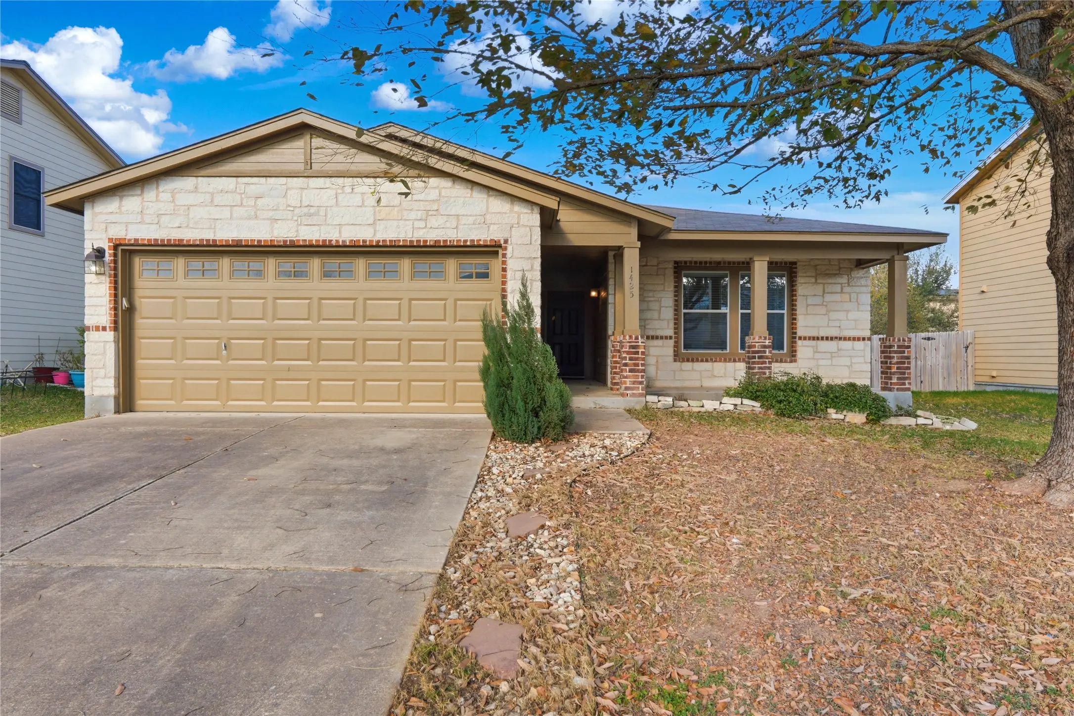 Photo of Listing #9904971
