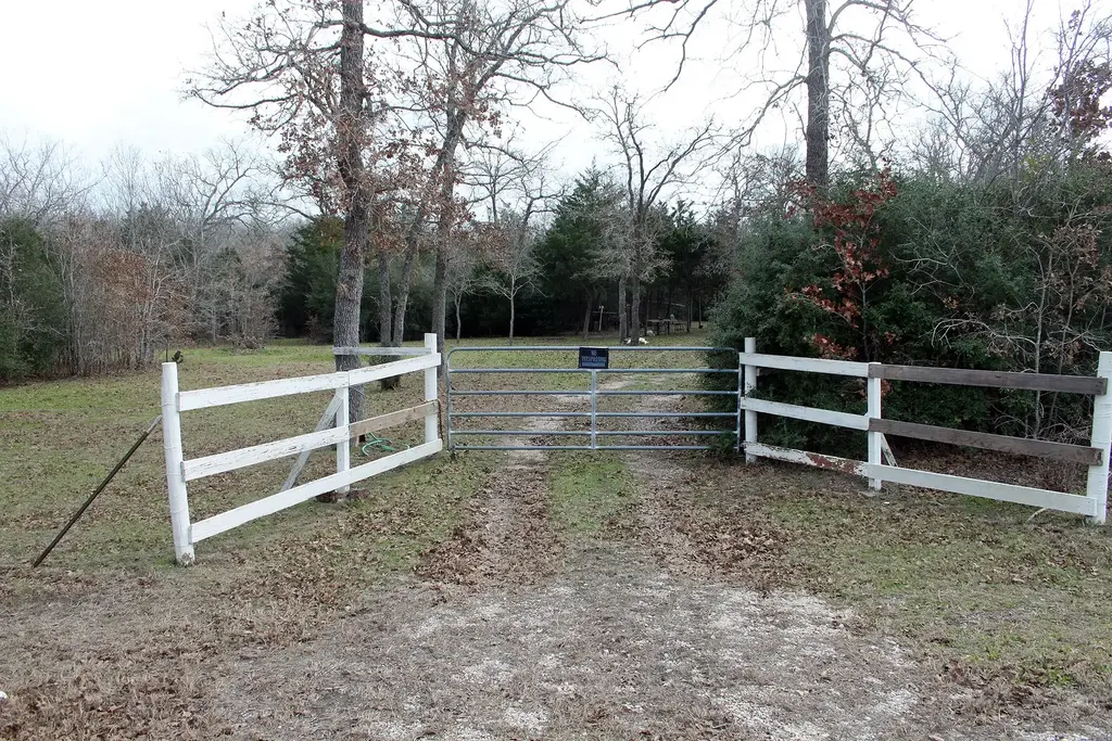 8729 E Fm 20 Highway, Dale
