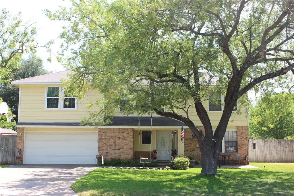 200 N Kings Canyon Drive, Cedar Park