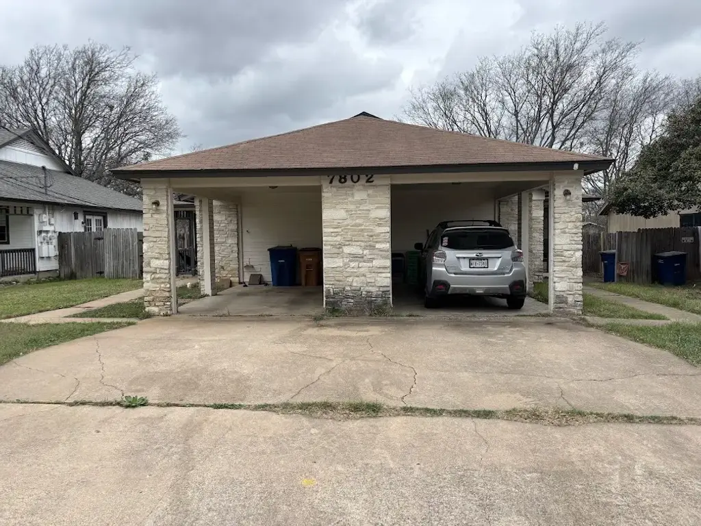 7802 Brodie Lane, Austin