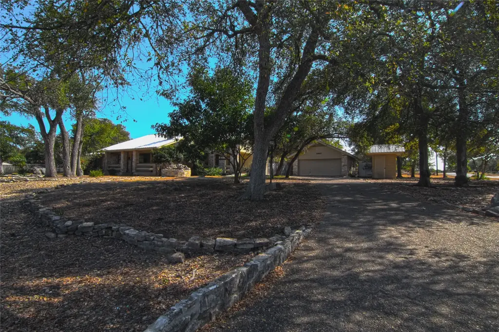 2507 Chaparral Park Road, Manchaca