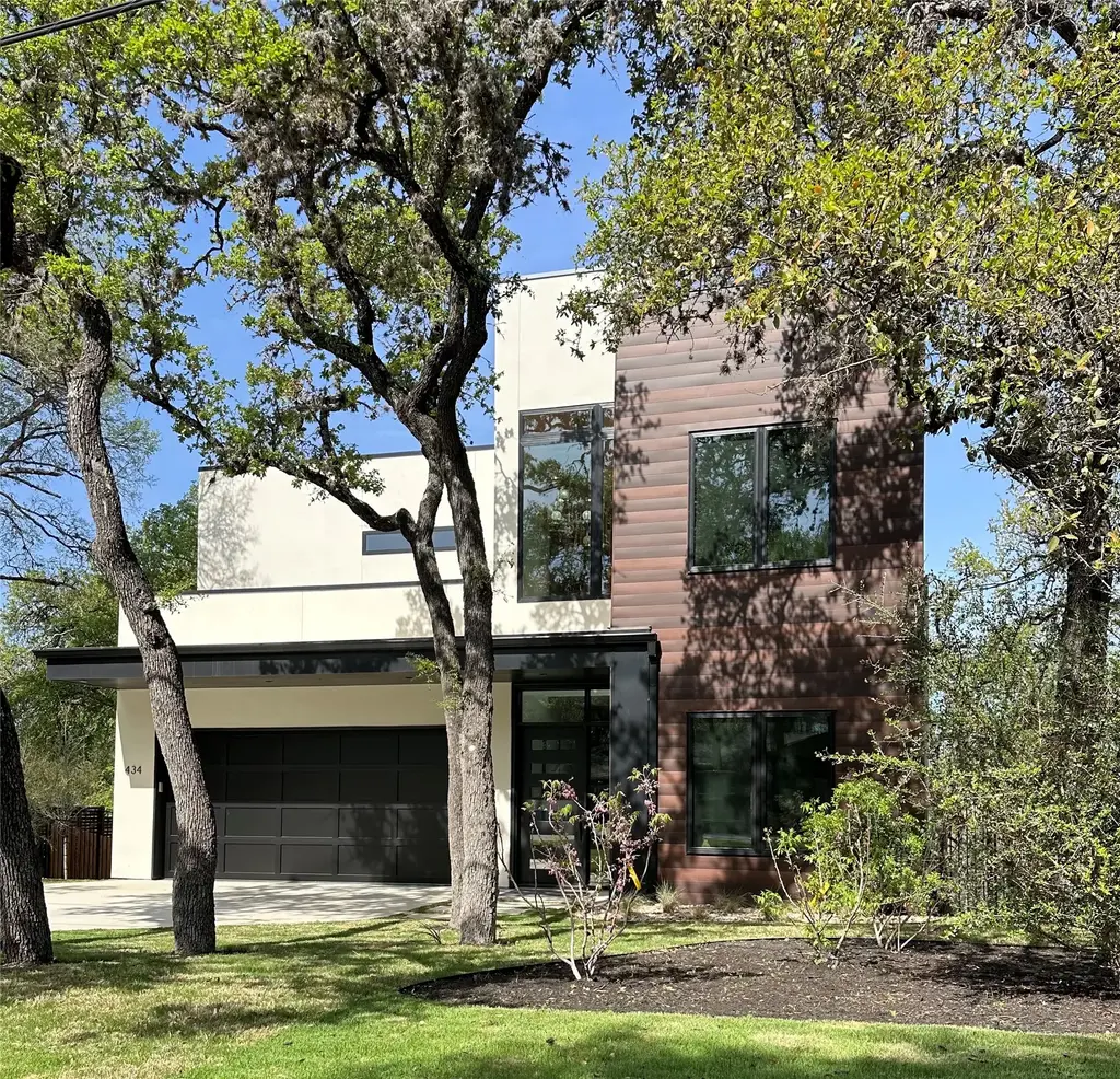 434 Brady Lane, West Lake Hills