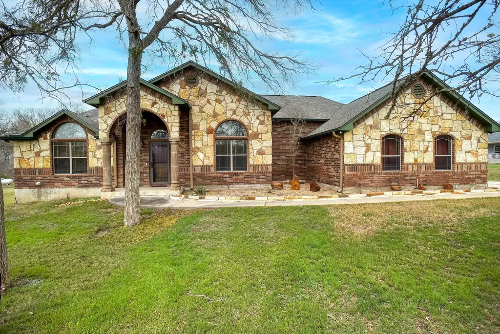 169 Palo Duro Drive, Cedar Creek