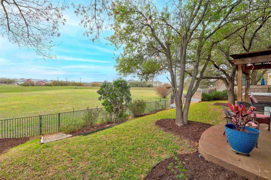 16008 Braesgate Drive, Austin