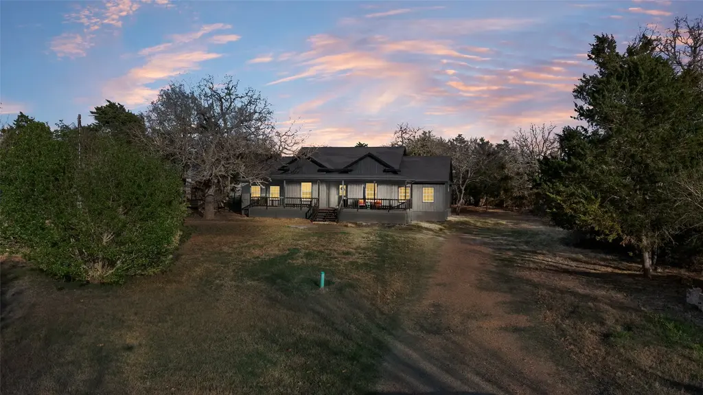 385 Alta Vista Drive, Bastrop