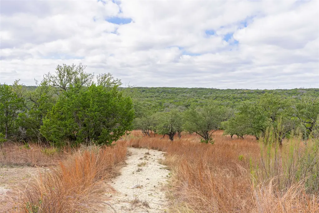 6611 - 3 Singleton Bend Road, Marble Falls