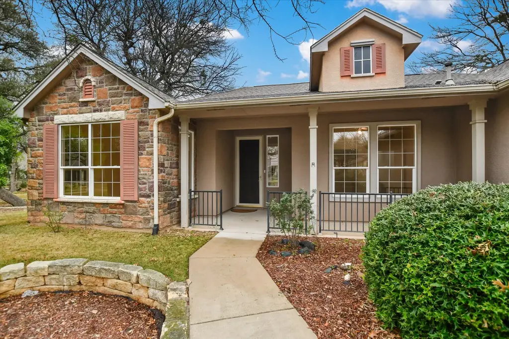 106 Ranch House Cove, Georgetown