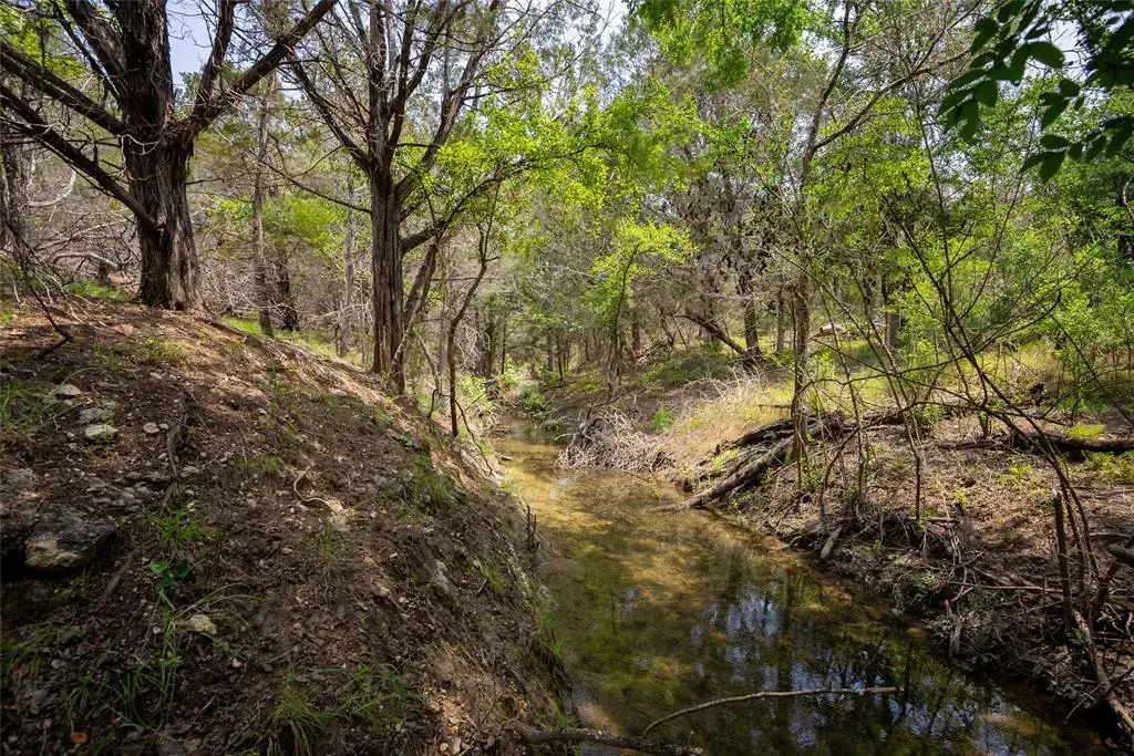 River Shoals Drive, Kempner