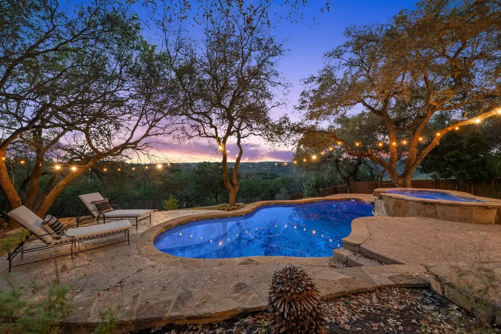 13601 Montview Drive, Austin