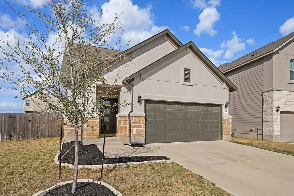 107 Aloe Tree Lane, Buda