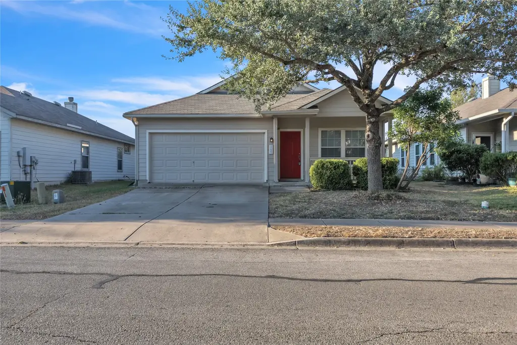 11605 Lapoynor Street, Manor