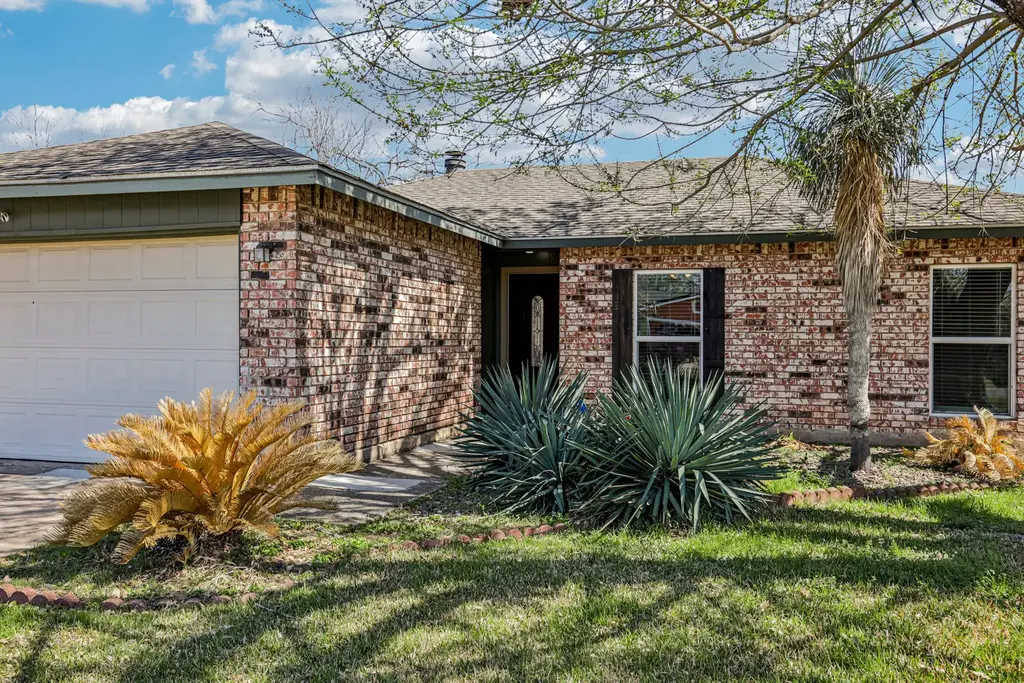 1107 Long Meadow Drive, Round Rock