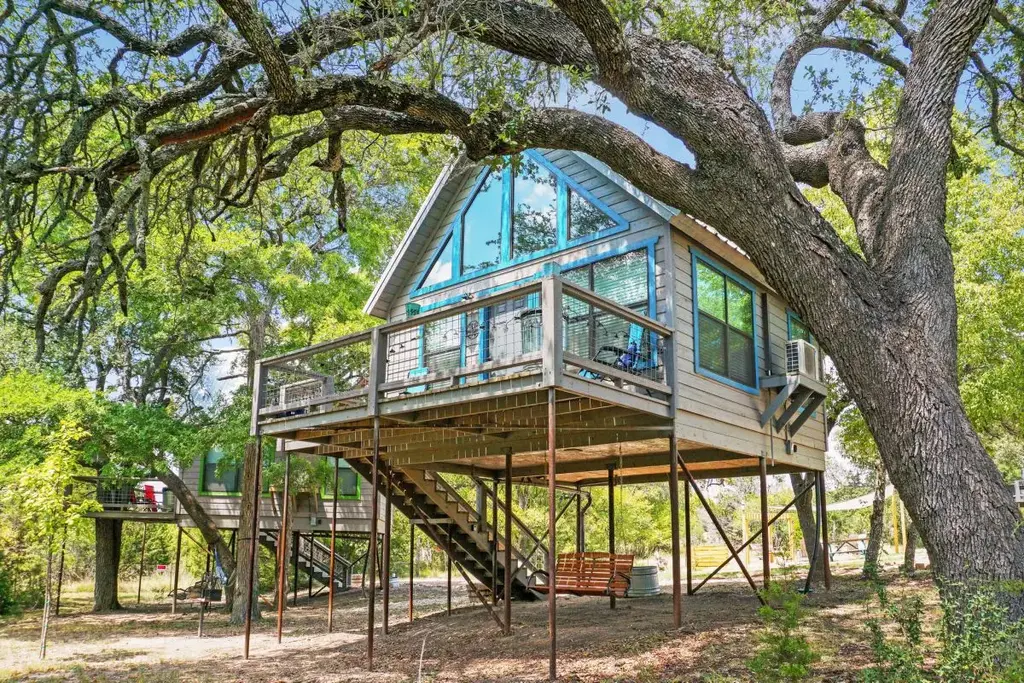 931 Sycamore Creek Drive, Dripping Springs