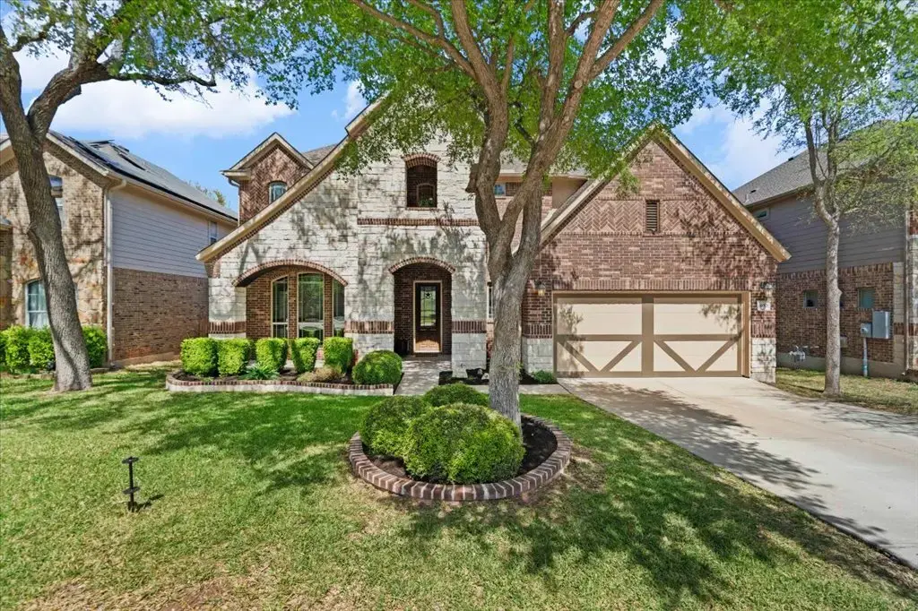 400 Walsh Glen Drive, Cedar Park