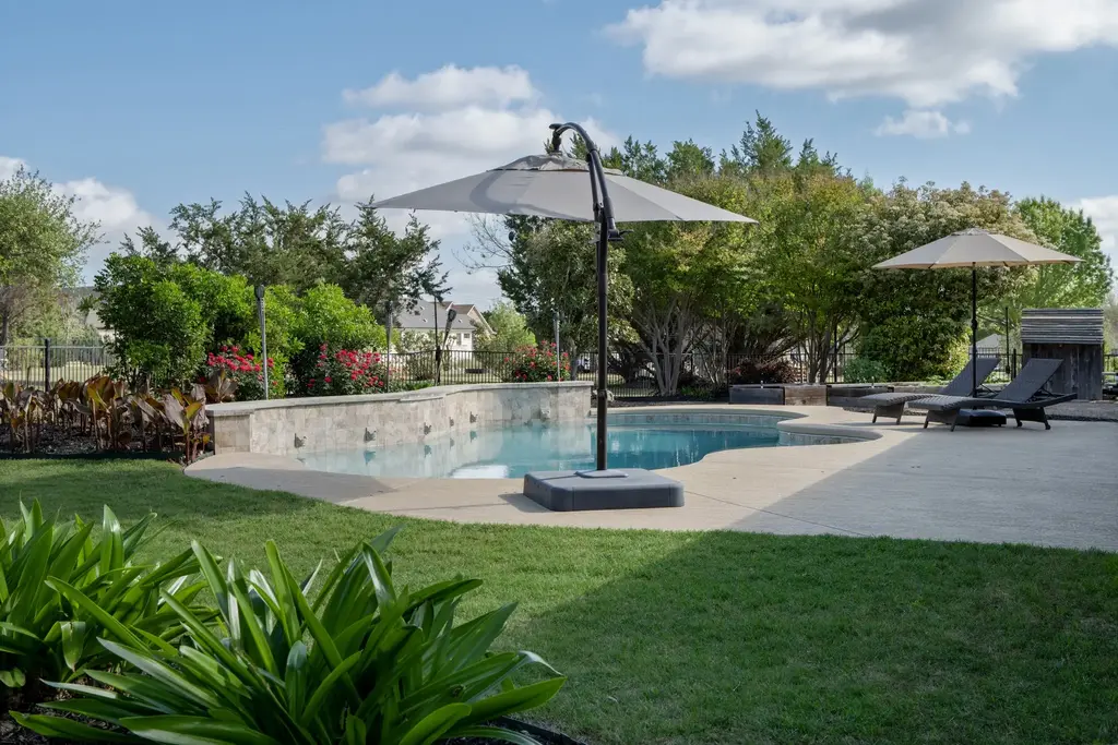 106 Starlight Trail, Georgetown
