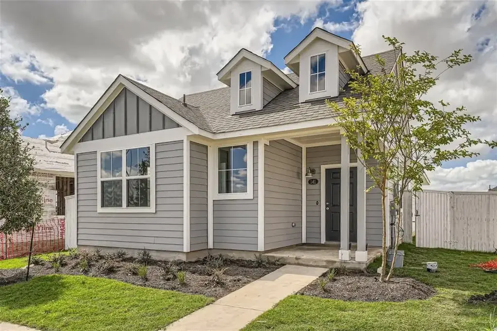 141 Bluestem Drive, Elgin