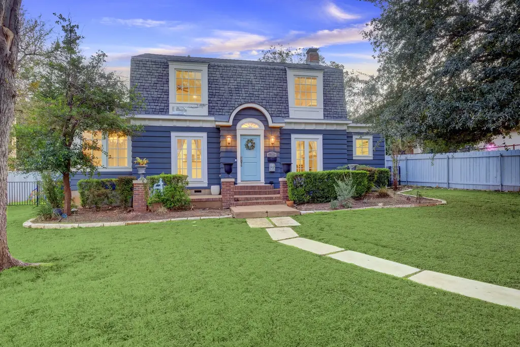 1205 Enfield Road, Austin