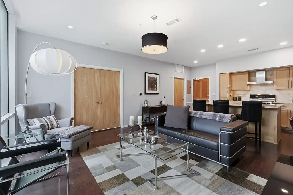 1600 Barton Springs Road 1106, Austin
