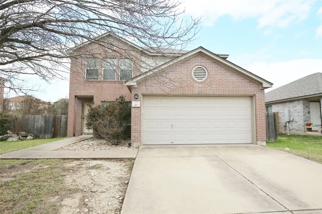 213 Rim Rock Drive, Leander
