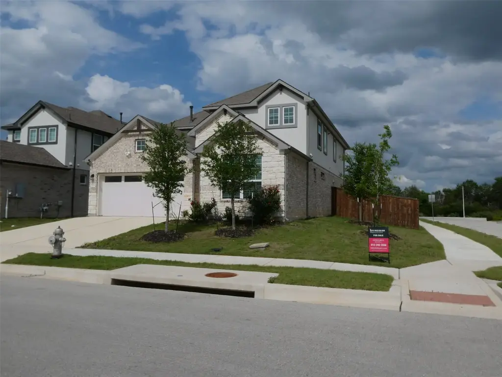 1804 W Crow Hop View, Leander