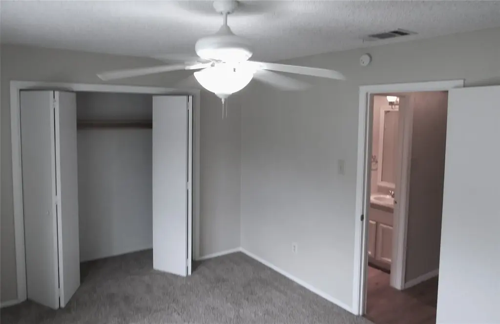 7812 W Gate Boulevard, Austin